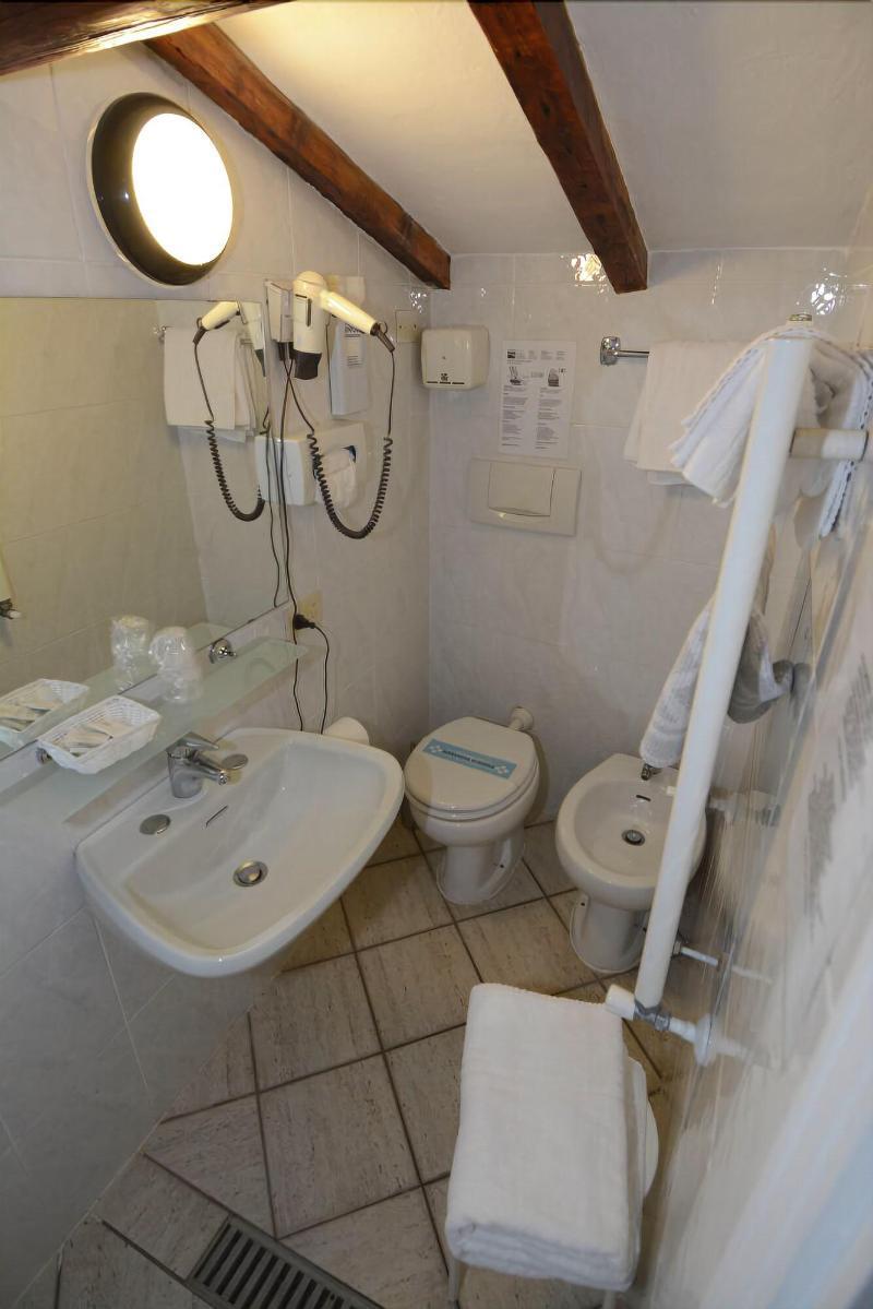 מאנטובה Abbazia Bed & Breakfast מראה חיצוני תמונה