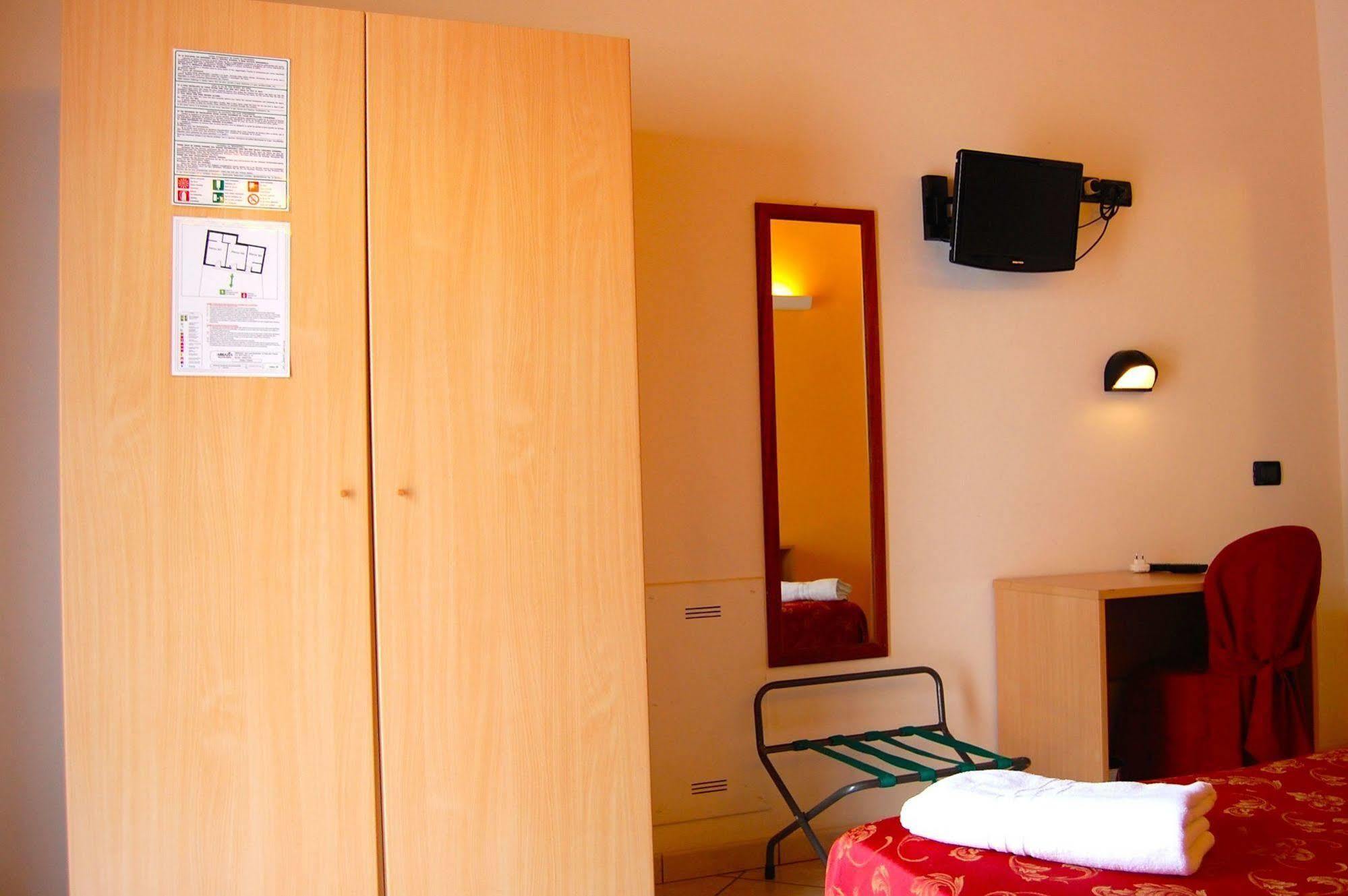 מאנטובה Abbazia Bed & Breakfast מראה חיצוני תמונה